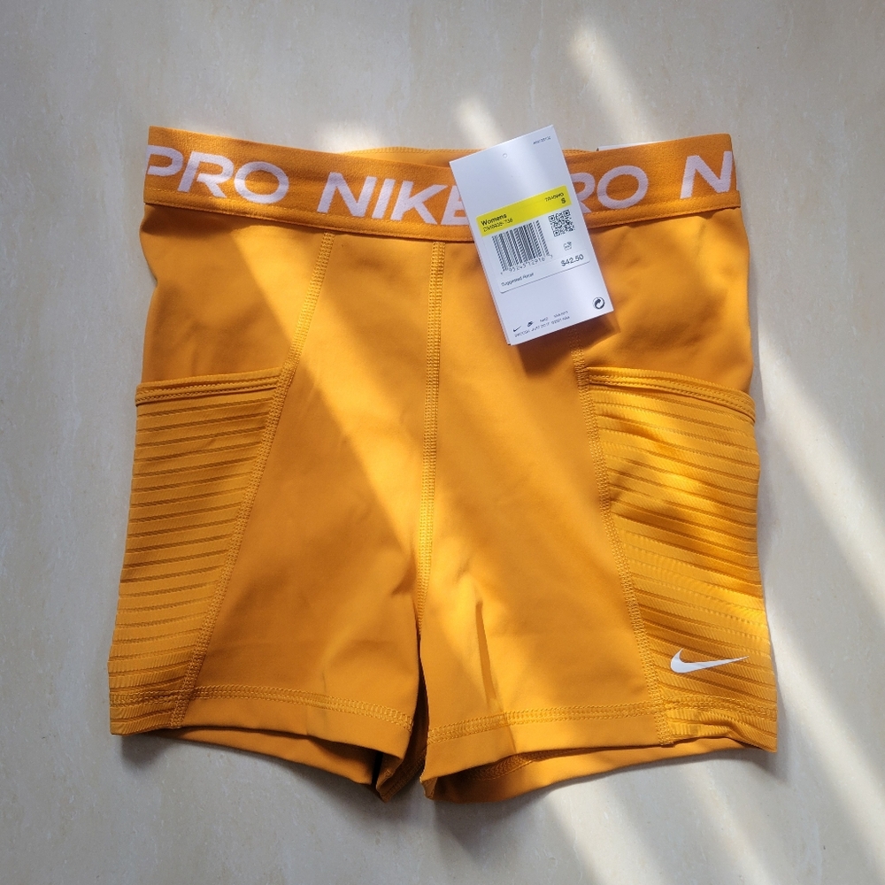 Nike Women's Orange Pro Shorts - Picture 4 of 4